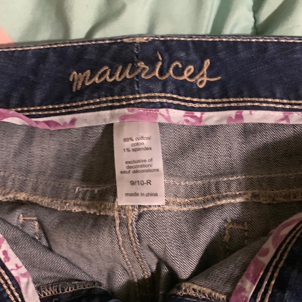 Maurice’s, new good condition. Flare jeans